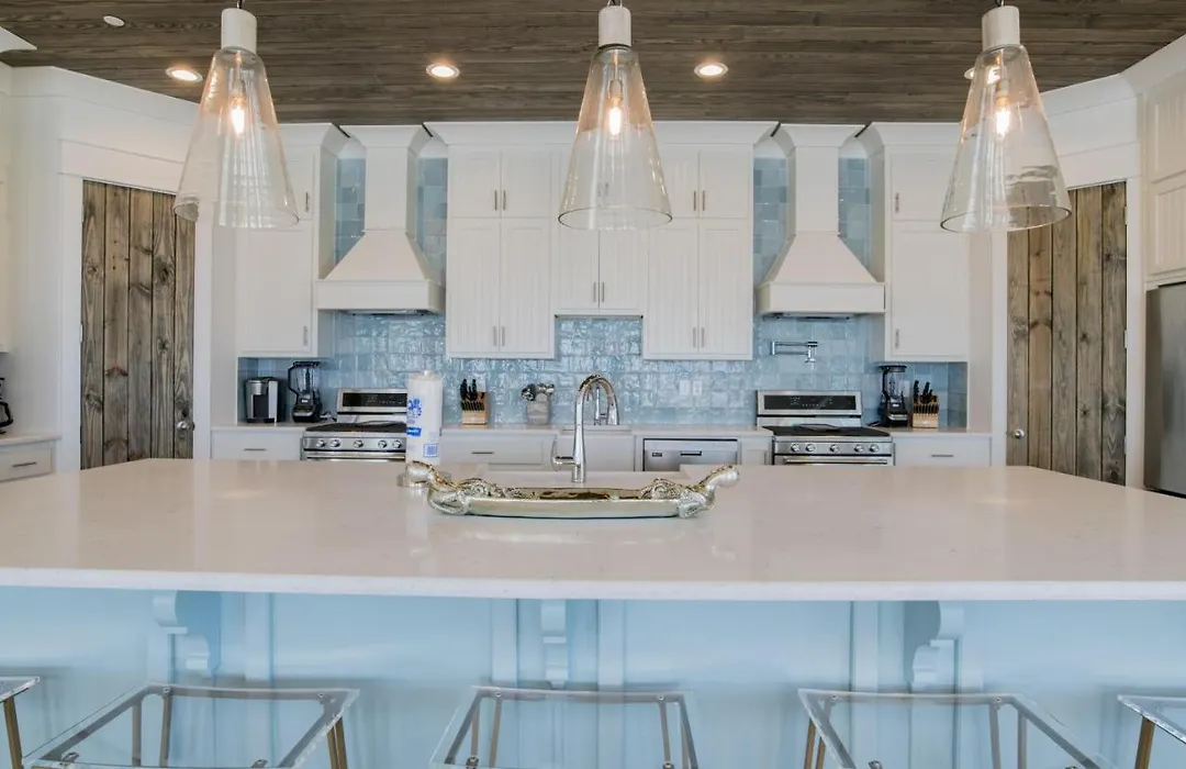 "The Pearl" Gulf Front Wprvt Heated Pool, 12 Bdrm 125Bath "Alvacationrentals"-1